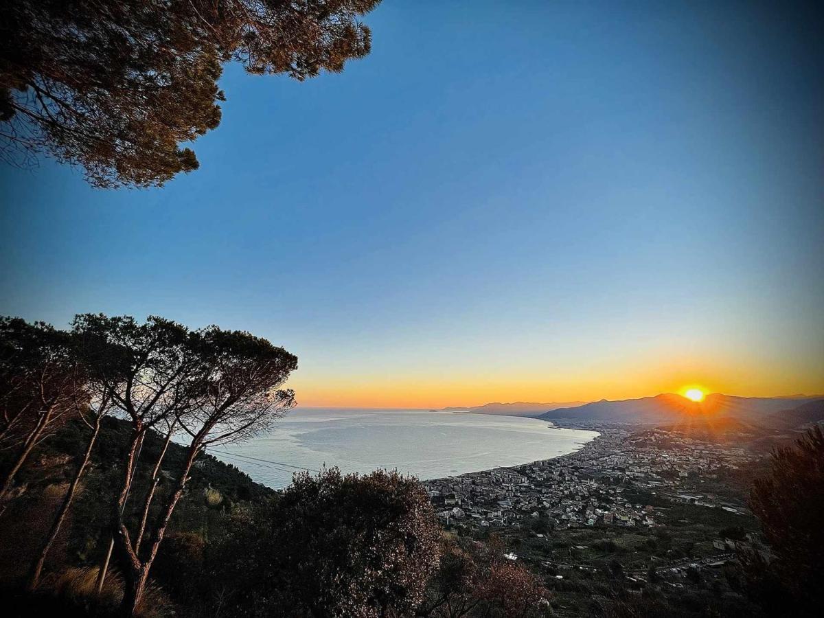 Ines Rivieraholiday Albenga Luaran gambar