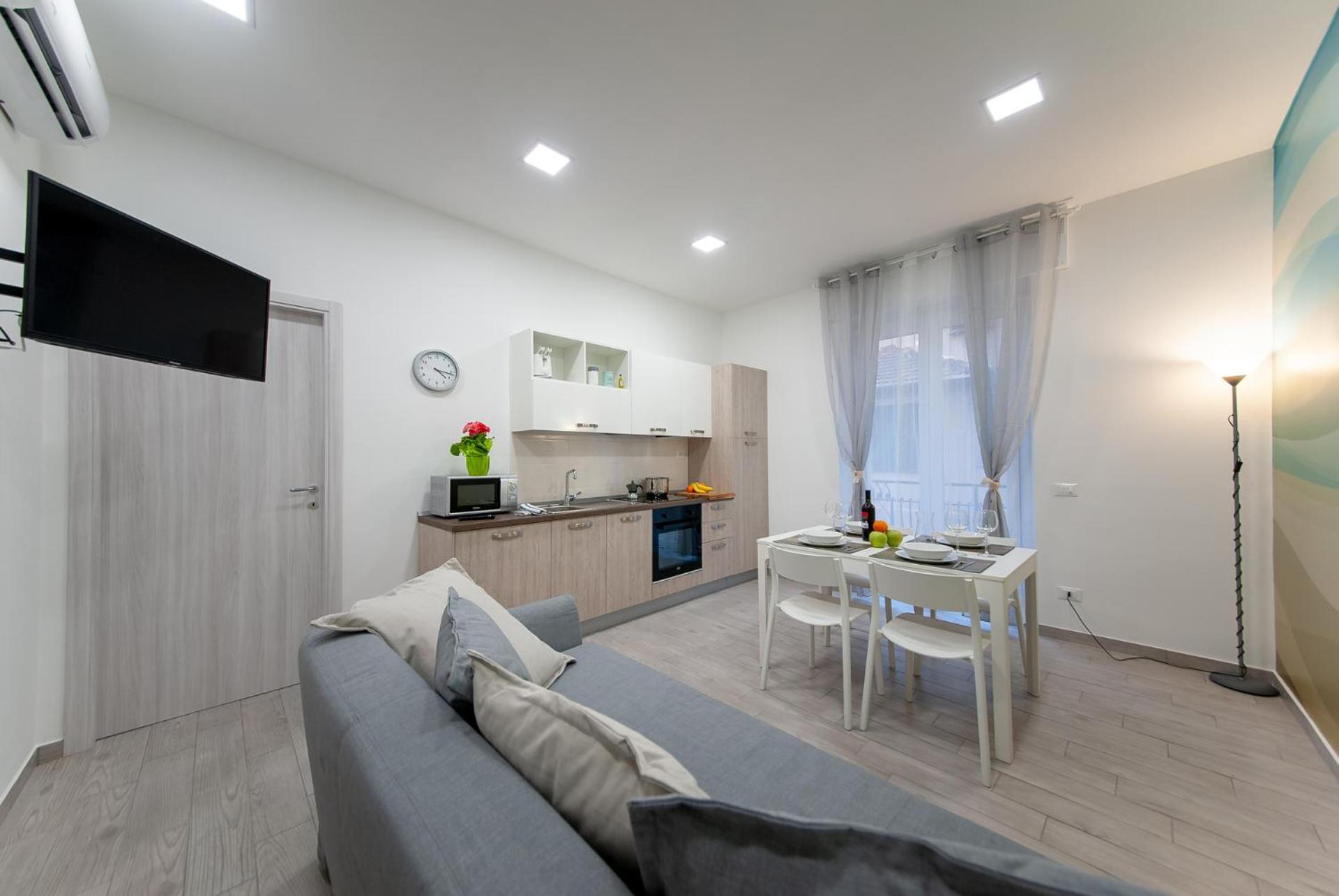 Ines Rivieraholiday Albenga Luaran gambar